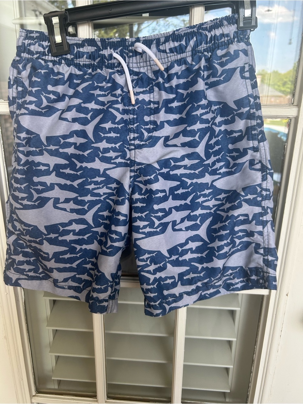 Southern Tide Men's Shark-Print Swim Trunks in Navy and Light Blue